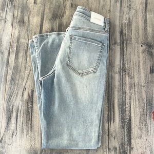 EXPRESS High Rise Flare Jeans 8P